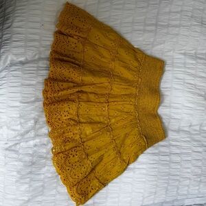 American Eagle Outfitters Womens Eyelet Smocked Waist Mini Skirt Yellow Sz Small